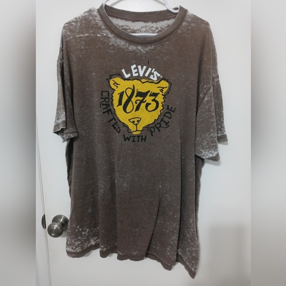 Levi's 1873 Crafted w pride brown blow out Distressed T shirt 2XL Short Sleeve